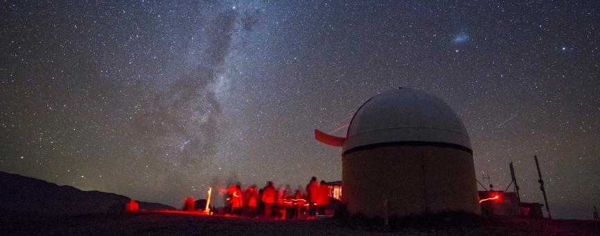 Earth & Sky Stargazing by Maki Yanagimachi