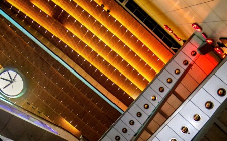 Metro Centre Auckland Geoff DunneWhite Cloud Travel